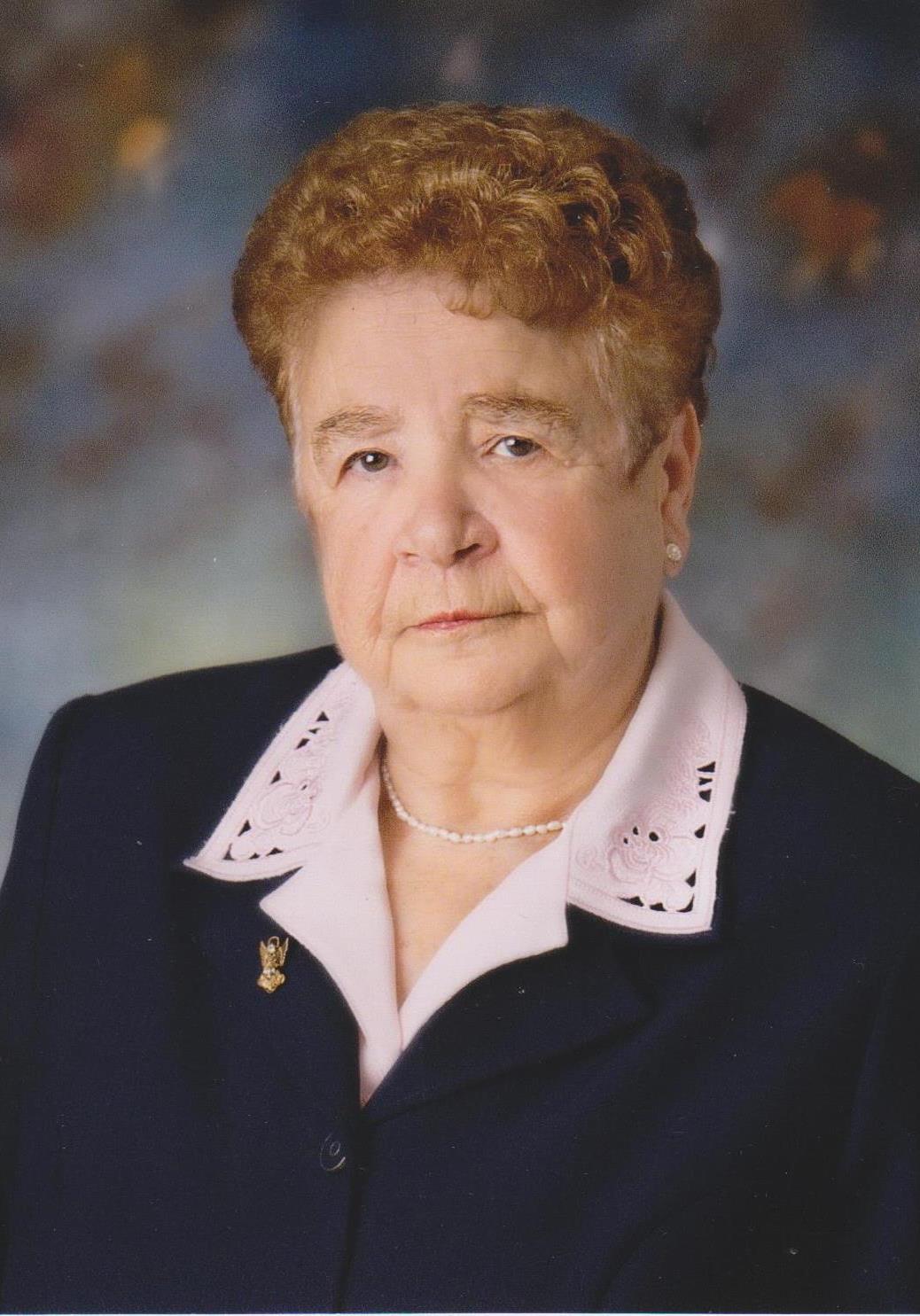 Mme Marie-Claire Roger Martineau