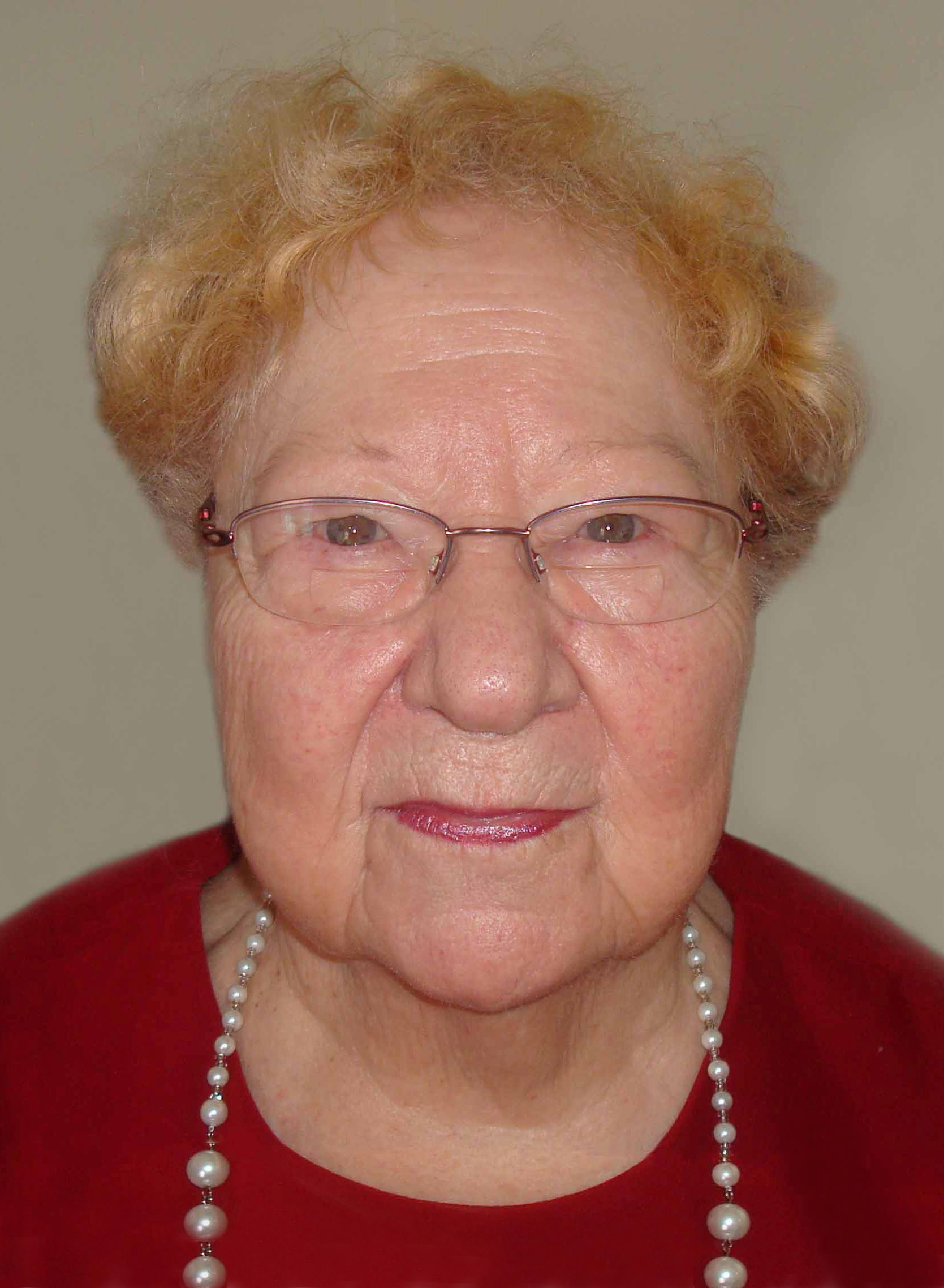 Mme Jeannette Moreau Lambert