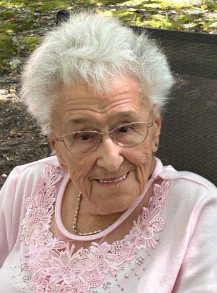 Monique Daigle 1932-2025