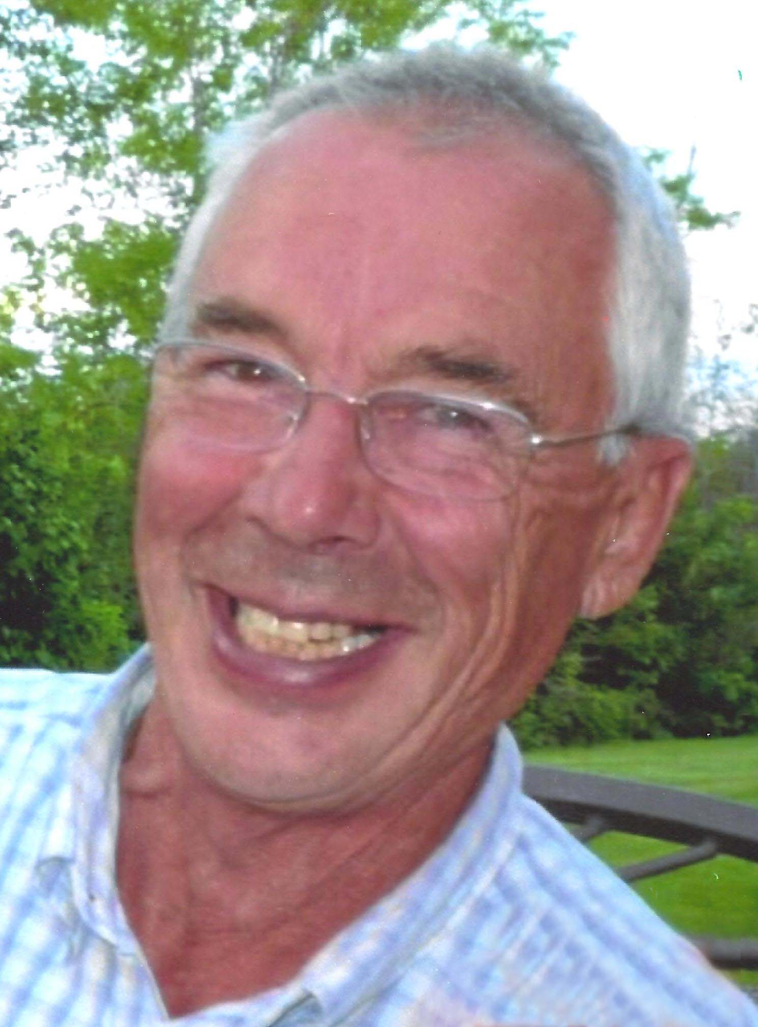 M. Jacques Dumont