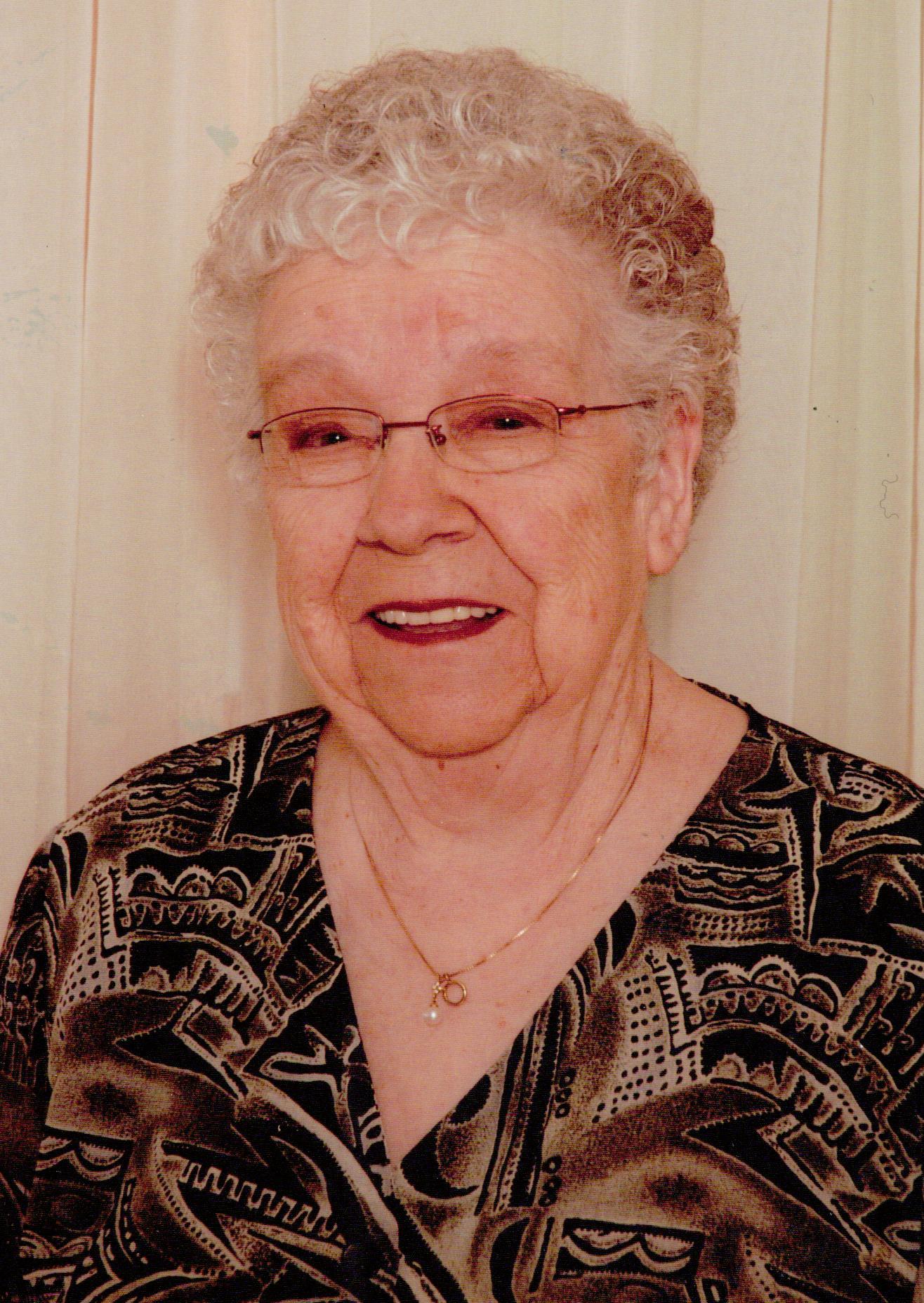 Mme Marie-Marthe Lemay