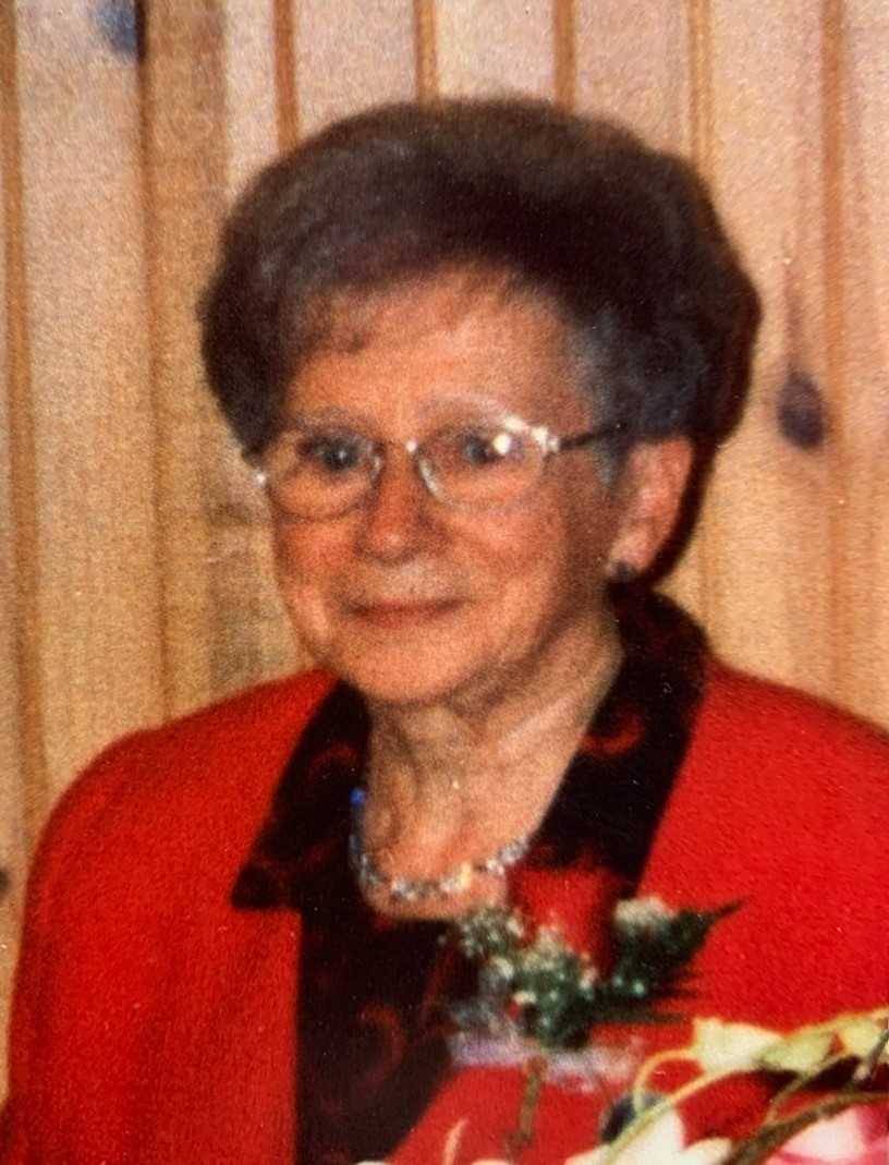 Mme Charlotte Lauzé 1927-2022